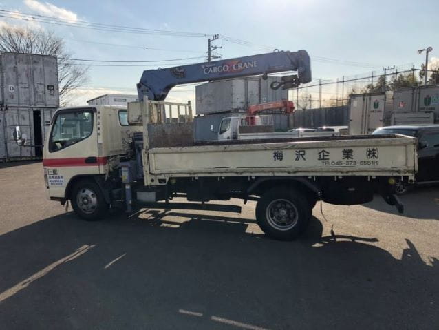 3トンクレーン車