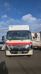 新車2台が納車され、全3台がそろいました！